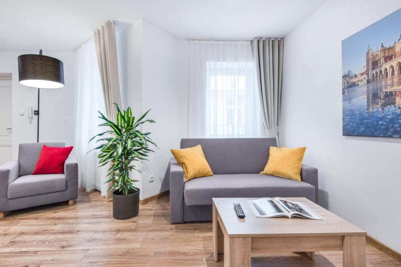 Old Town Apartments - B12 Краків Екстер'єр фото